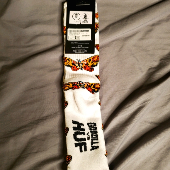 Godzilla x huf socks super rare - Picture 1 of 2